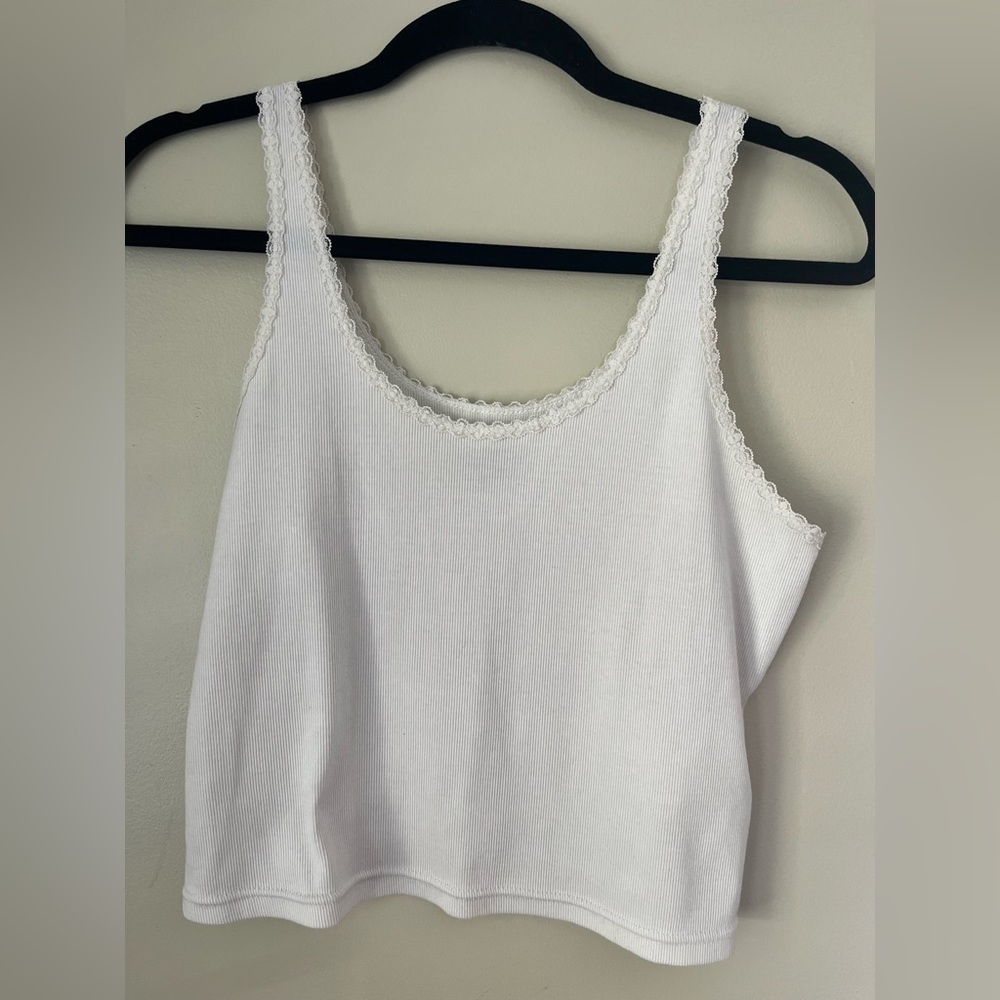 Wild Fable Women's White Sleeveless Tank Top